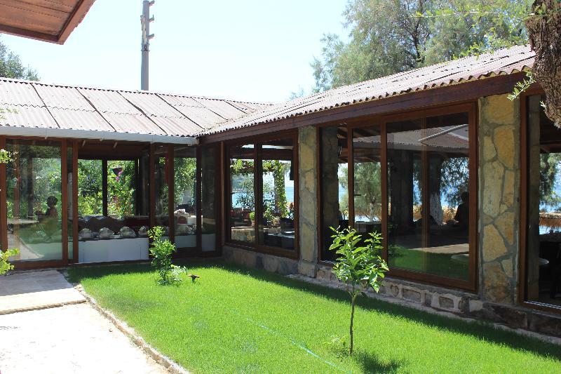 Sahin Motel & Restaurant Yaliciftlik Eksteriør bilde